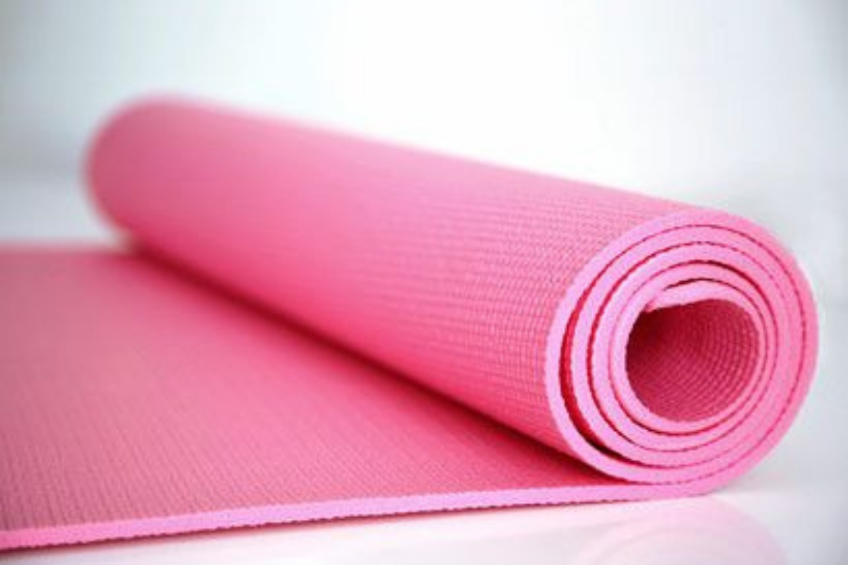 HOW YOGA BENEFITS ACNE SKIN