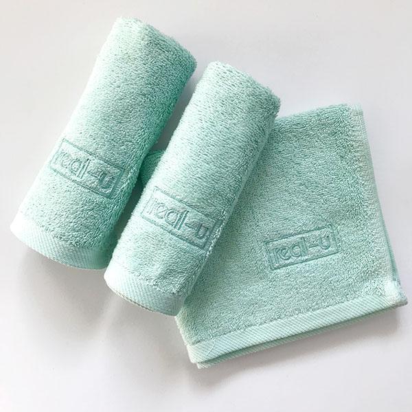 Keep your skin fresh and clean with 3 of our face cloths